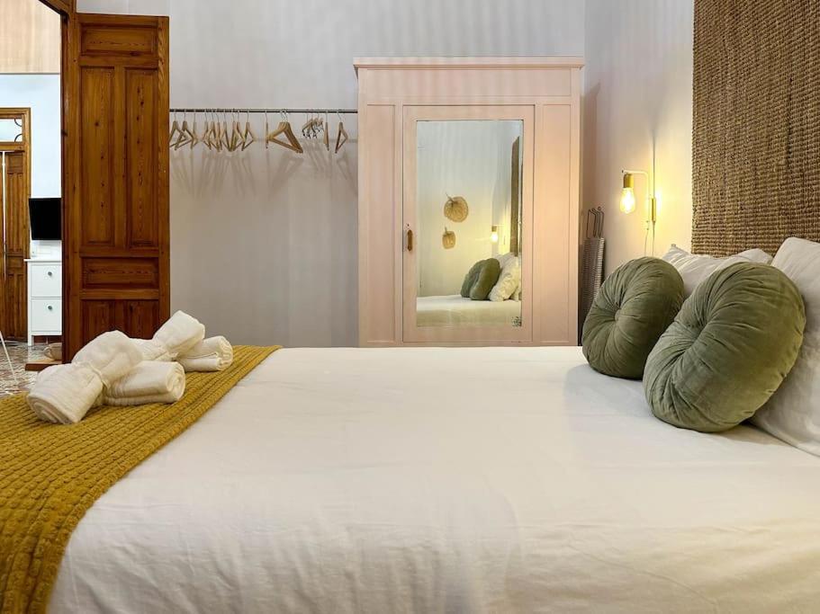 Aires Bohemios En Pleno Centro. Apartment Alicante Exterior photo