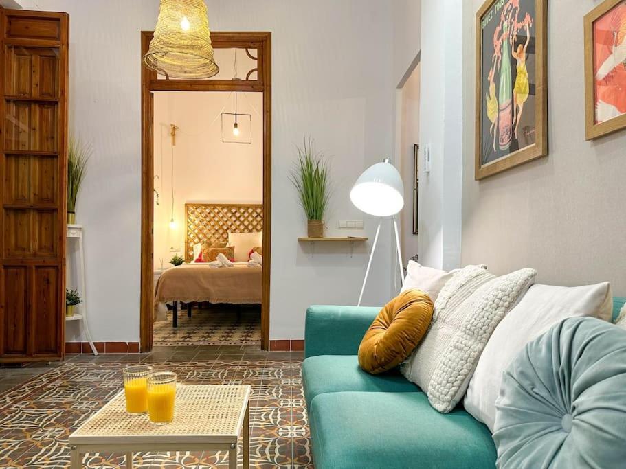 Aires Bohemios En Pleno Centro. Apartment Alicante Exterior photo