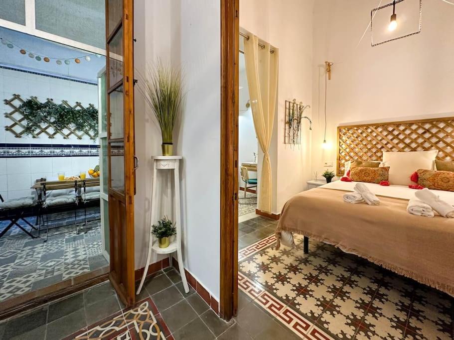 Aires Bohemios En Pleno Centro. Apartment Alicante Exterior photo