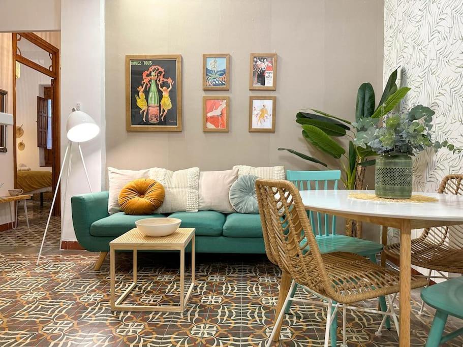 Aires Bohemios En Pleno Centro. Apartment Alicante Exterior photo